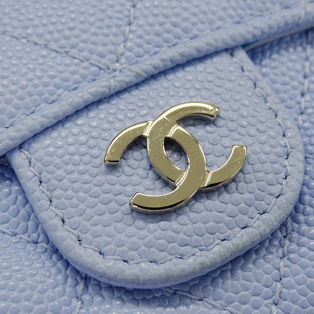 CHANEL Authentic Blue Caviar Leather Wallet - Picture 4 of 16
